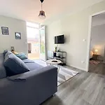 Charmante Maison Avec Cour Privative *